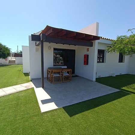 Bungalow Colorado With Garden #4 San Bartolomé Extérieur photo